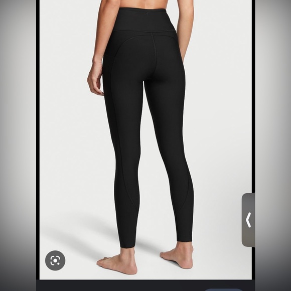Victoria's Secret Pants - Victorias Secret training legging